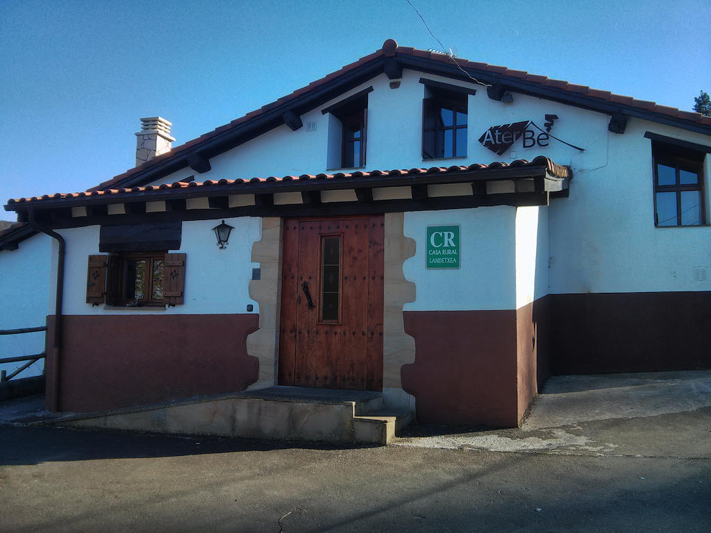 Landhuis Aterbe *